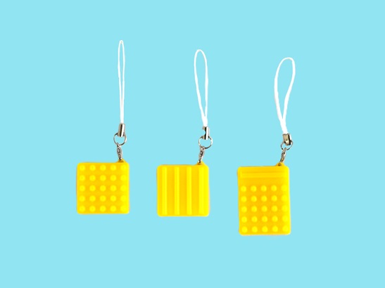 点字ブロックキーホルダーの写真