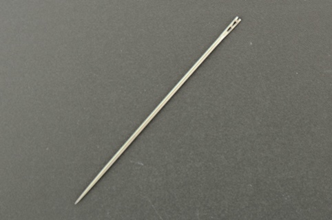 スプリング付縫針の写真